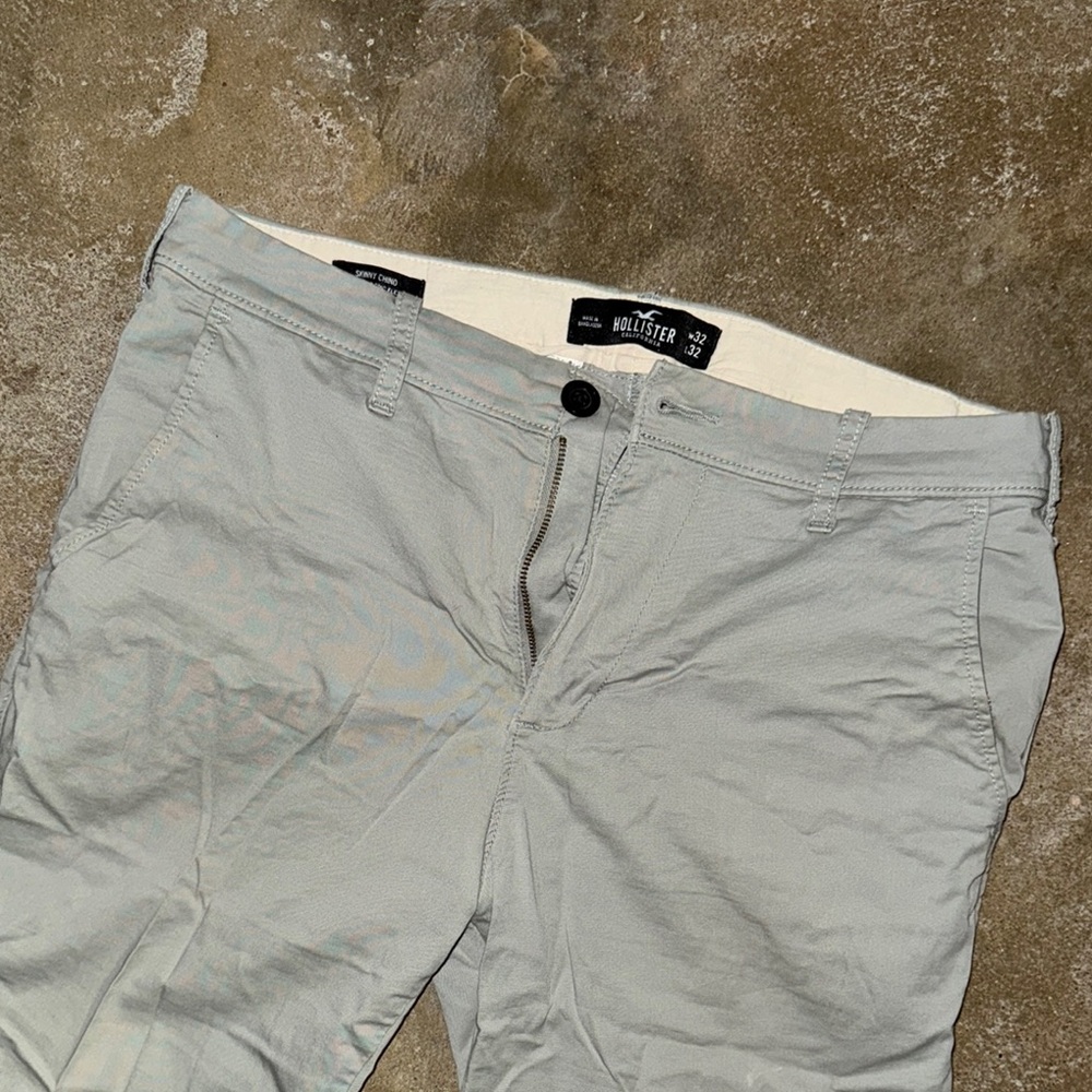 Hollister Light Gray Chino Pants